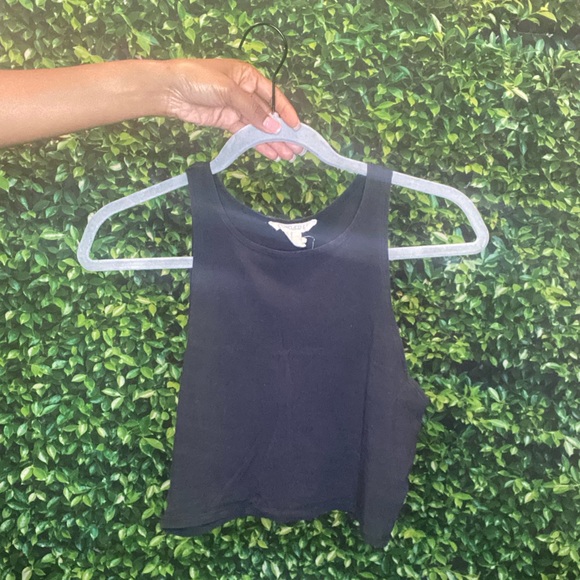 Crop top - Picture 3 of 4